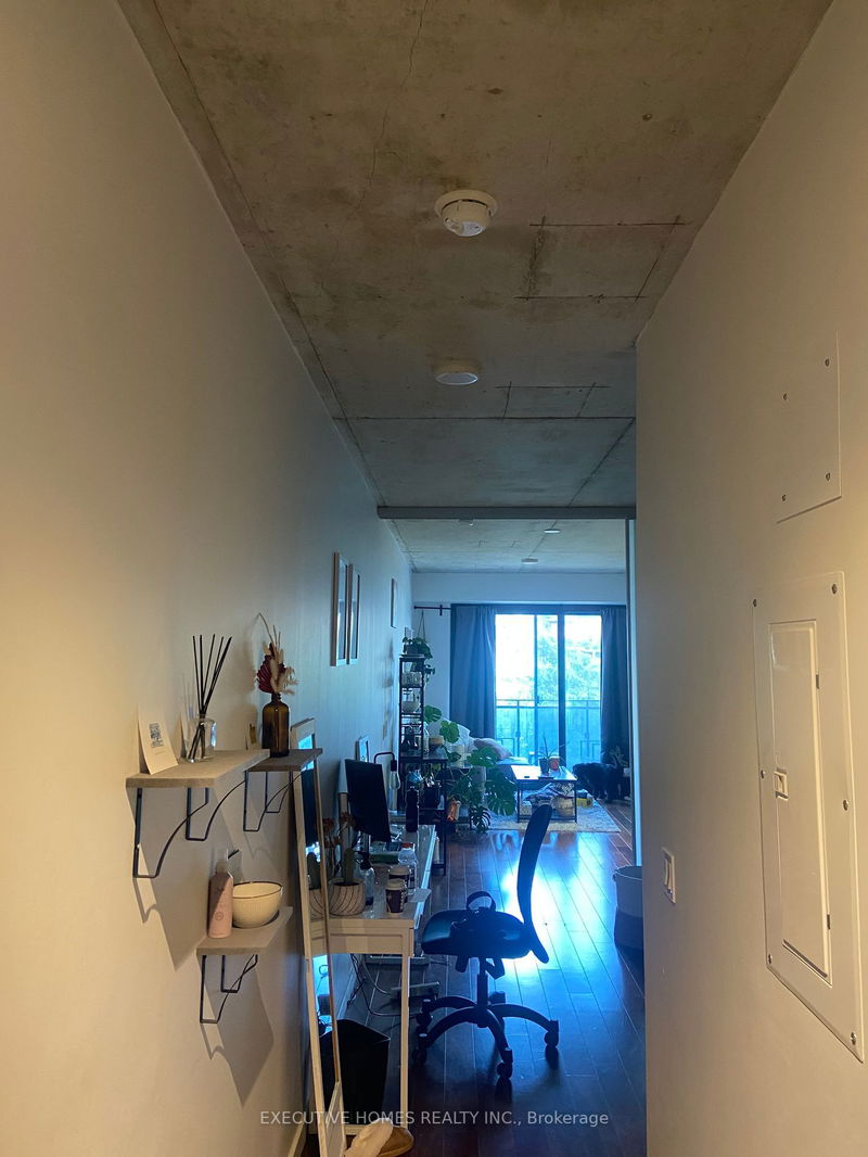 home for lease on 319-51 Trolley Crescent