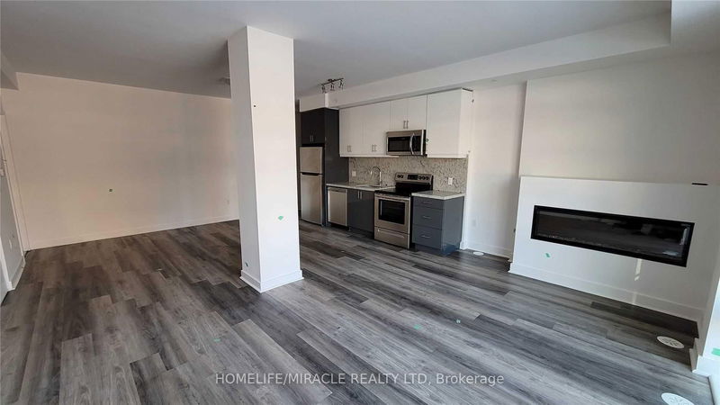 home for lease on 14-57 Finch Avenue W