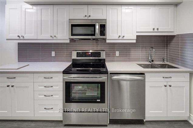 home for lease on Bsmt-892 Palmerston Avenue
