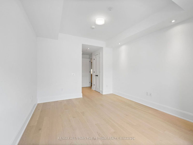  201 - 355 Bedford Park Ave  Toronto, M5M 0A5 | Image 24