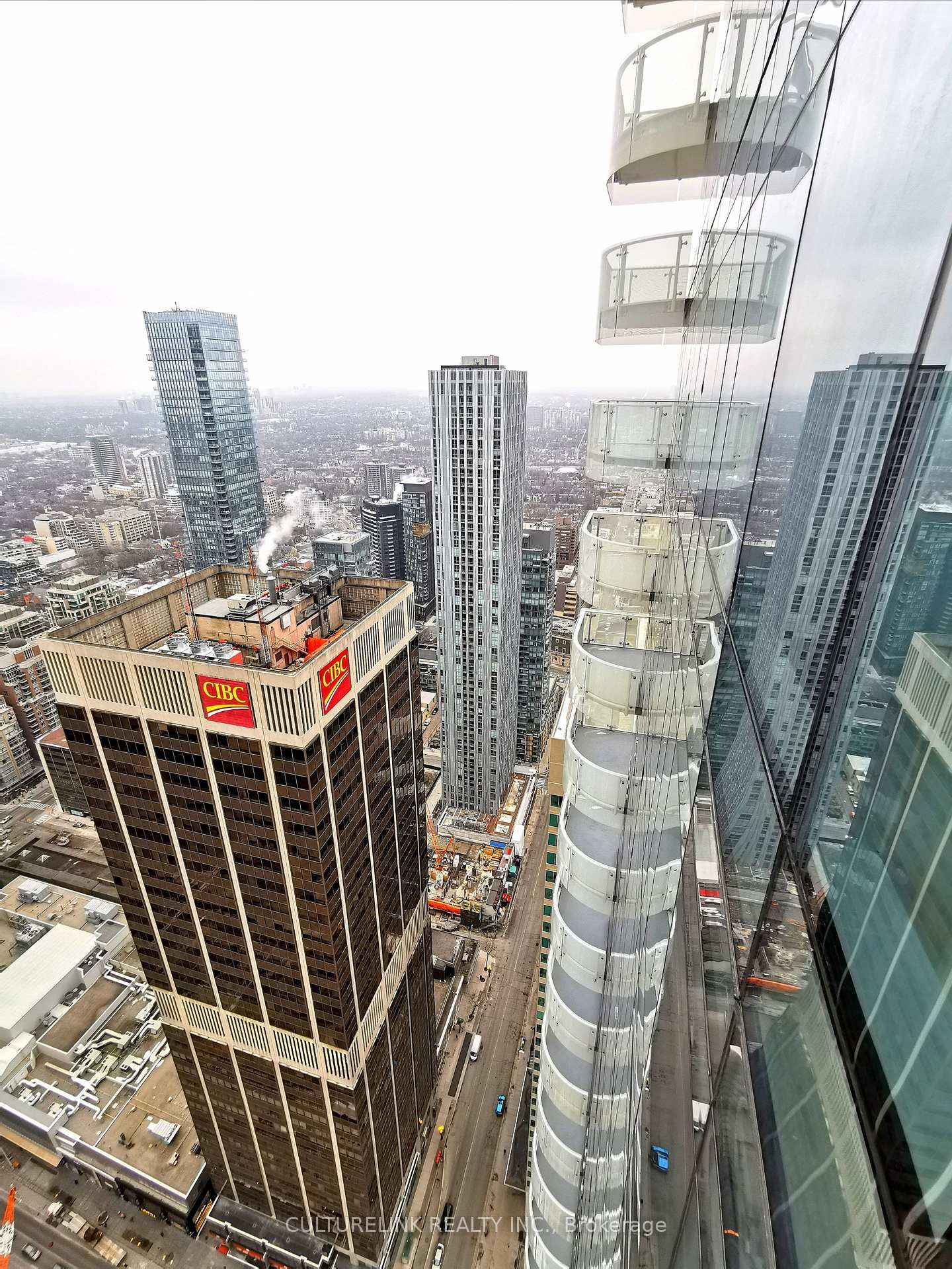 1 Bloor Street E, Unit 5508 - Photo 13