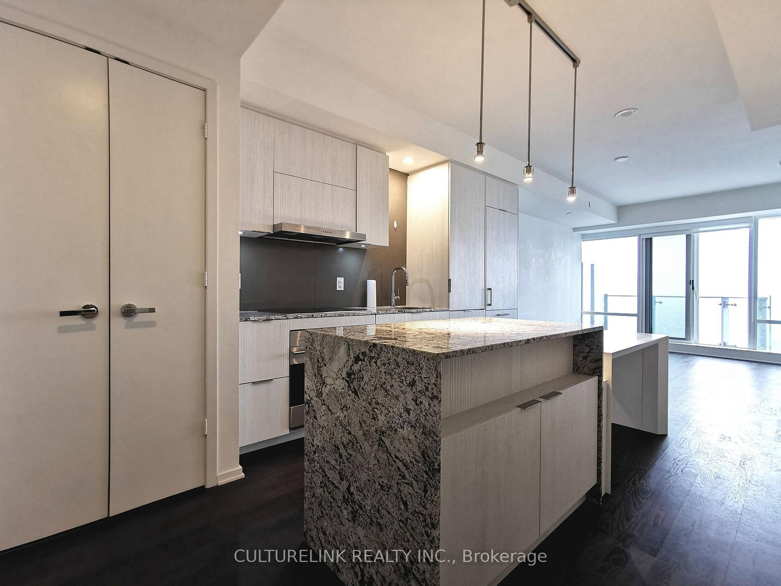 1 Bloor Street E, Unit 5508 - Photo 3