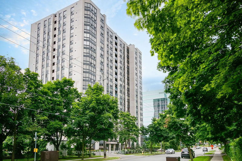 home for sale on 604-5 Kenneth Avenue