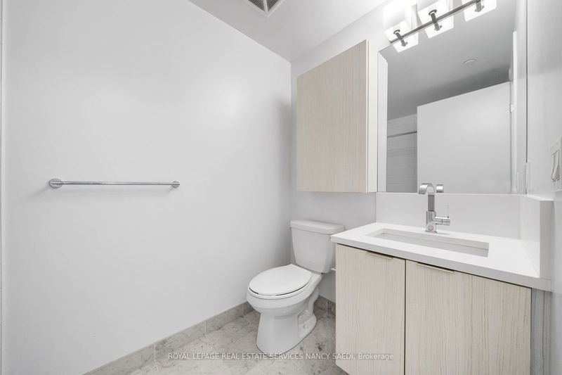  2509 - 38 Iannuzzi St  Toronto, M4P 2E7 | Image 11