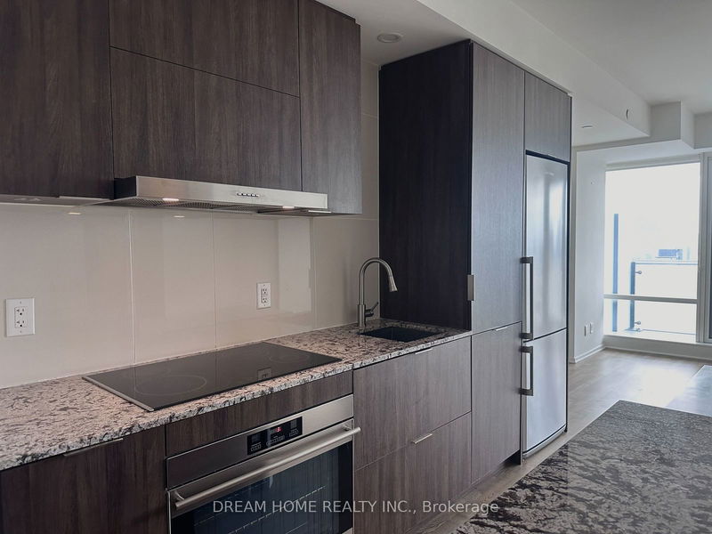 home for lease on 3506-1 Bloor Street E
