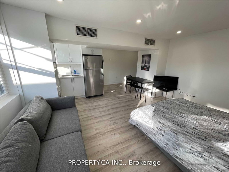 252 Soudan Ave, Toronto, M4S 1W4 | Image 2