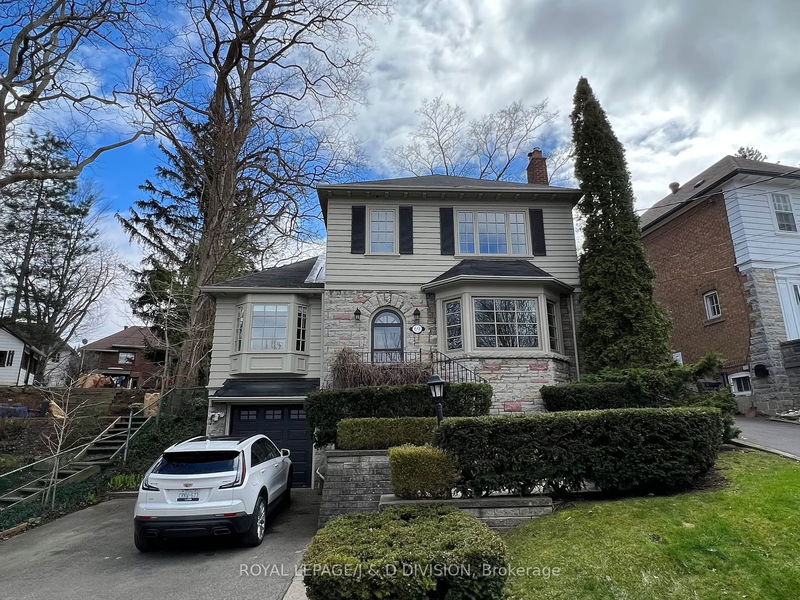 home for lease on 69 Strathgowan Avenue