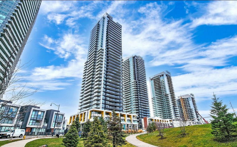 home for lease on 2608-85 Mcmahon Drive