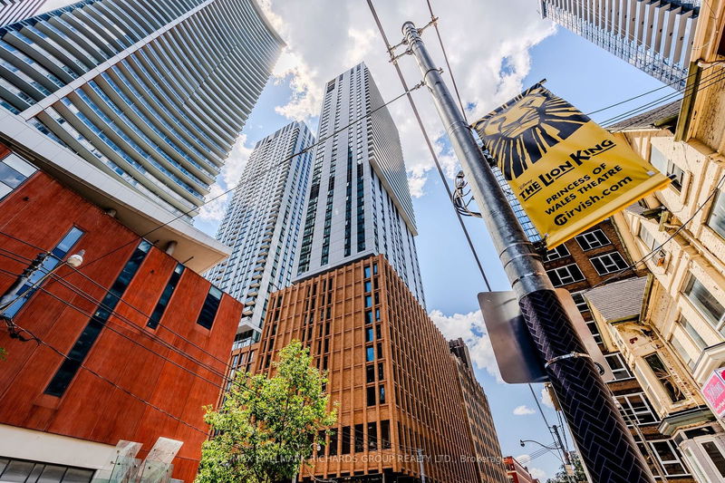 home for lease on 3023-28 Widmer Street