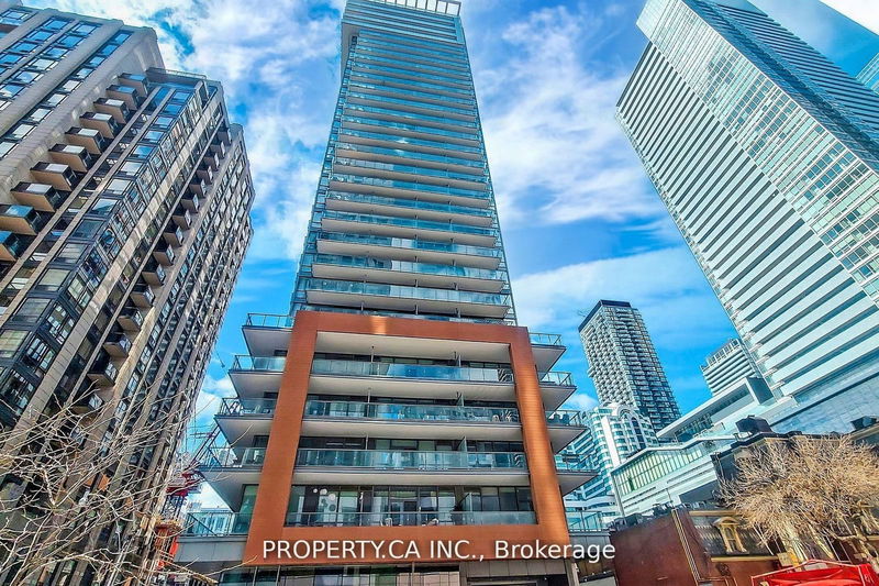 home for lease on 710-8 Mercer Street