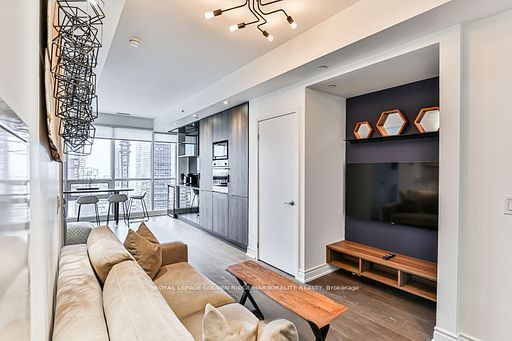 home for lease on 3103-70 Temperance Street