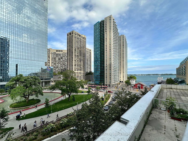 home for sale on 504-8 York Street