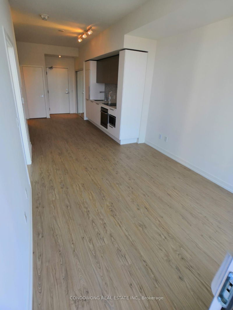 home for lease on 2211-85 Wood Street