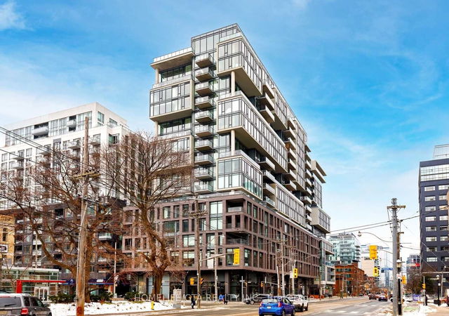 316 - 111 Bathurst Street