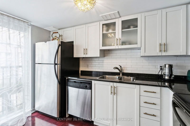  435 - 34 Western Battery Rd W Toronto, M6K 3N9 | Image 17