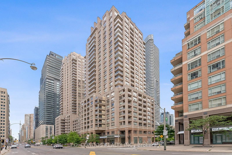 2002 - 909 Bay St, Toronto, M5S 3G2 | Image 3
