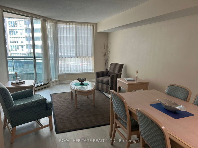 home for lease on 702-38 Elm Street N