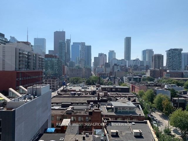 home for lease on 1007-320 Richmond Street E