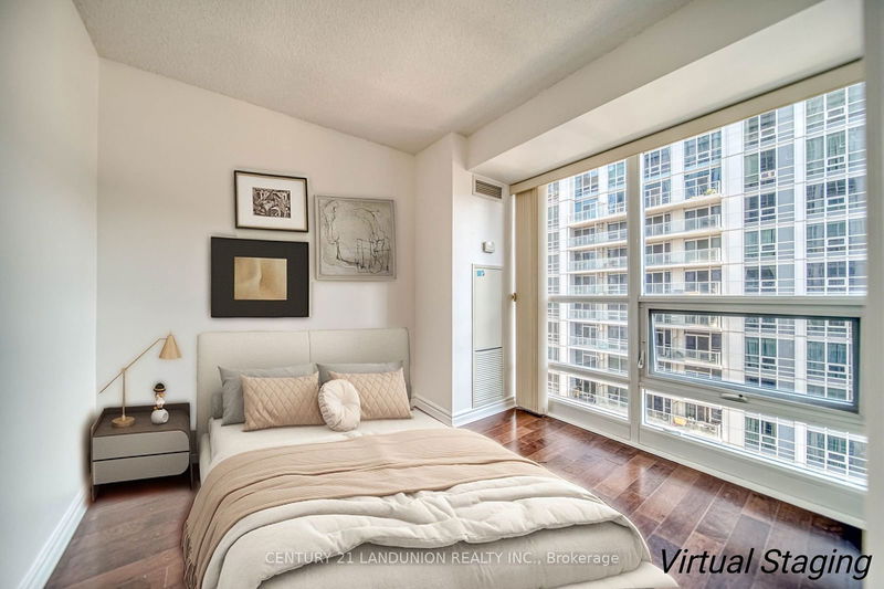  2809 - 763 Bay St  Toronto, M5G 2R3 | Image 16