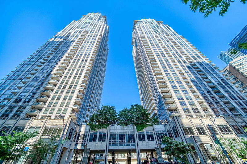  2809 - 763 Bay St  Toronto, M5G 2R3 | Image 33