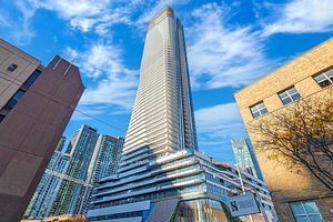 home for lease on 3106-28 Freeland Street