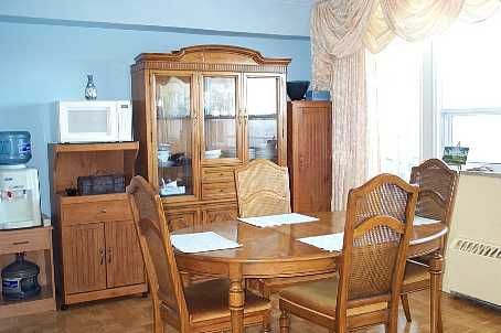 Room1