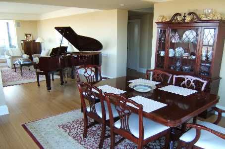 Room1