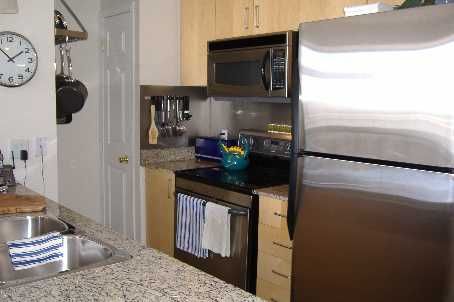 137 - 28 Stadium Rd, Toronto, M5V2R9 | Image 2