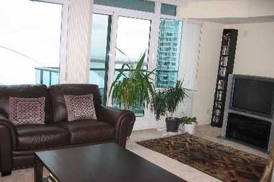 Unit 3007 — 373 Front St, Toronto - Waterfront Communities C1 image-0-4