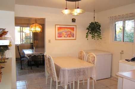 143 Silas Hill Dr, Toronto, M2J2X8 | Image 3