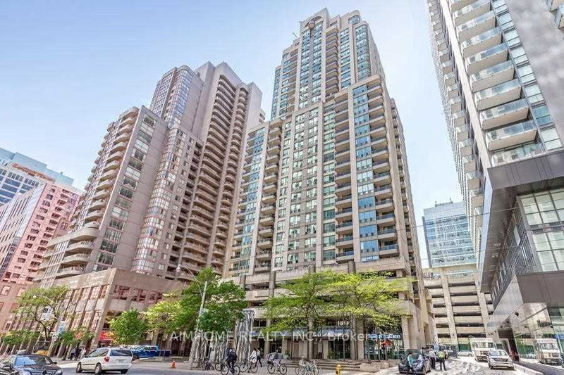 home for lease on 2110-750 Bay Street
