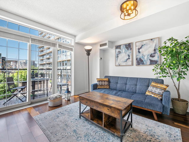 260 - 70 Douro Street