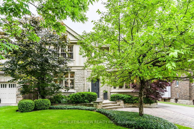 262 Lytton Boulevard