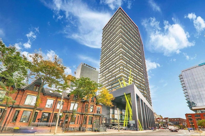 home for sale on 2008-125 Peter Street