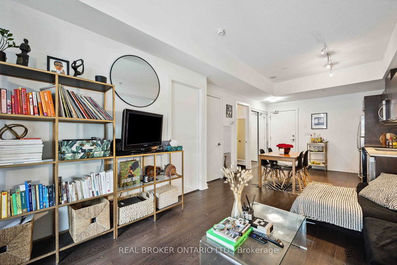 home for lease on 219-20 Bruyeres Mews