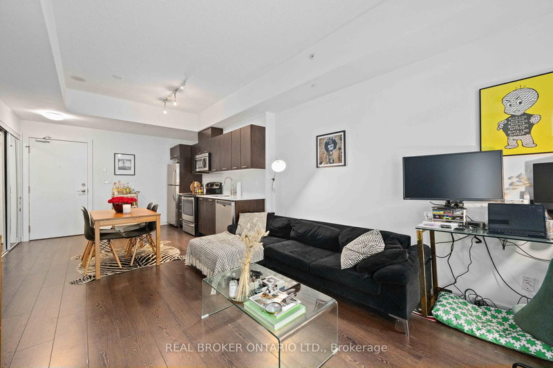 219 - 20 Bruyeres Mews, Toronto, M5V 0G8 | Image 3