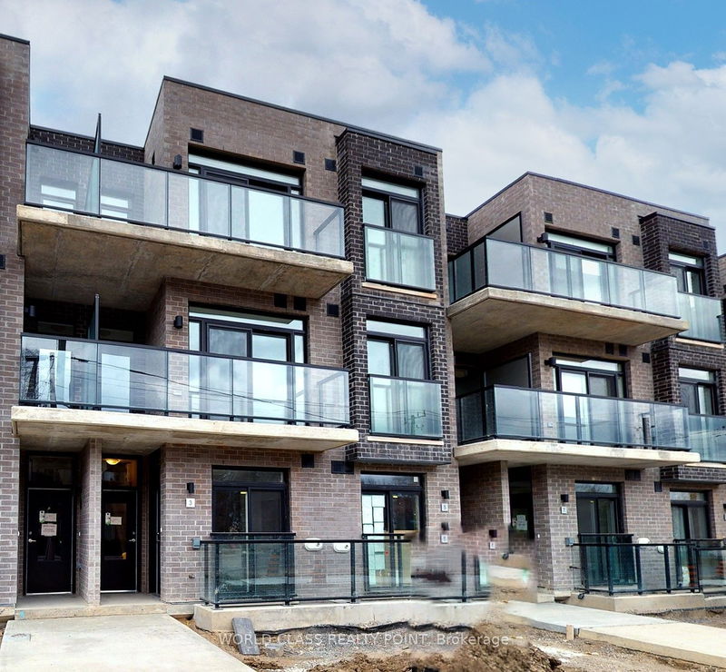 home for lease on 12-264 Finch Avenue E