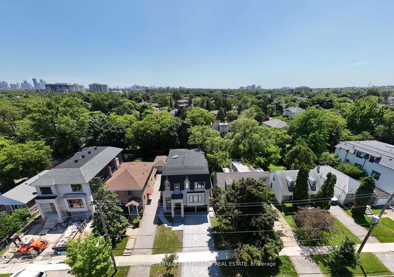 97 Ranee Ave  Toronto, M6A 1N1 | Image 39