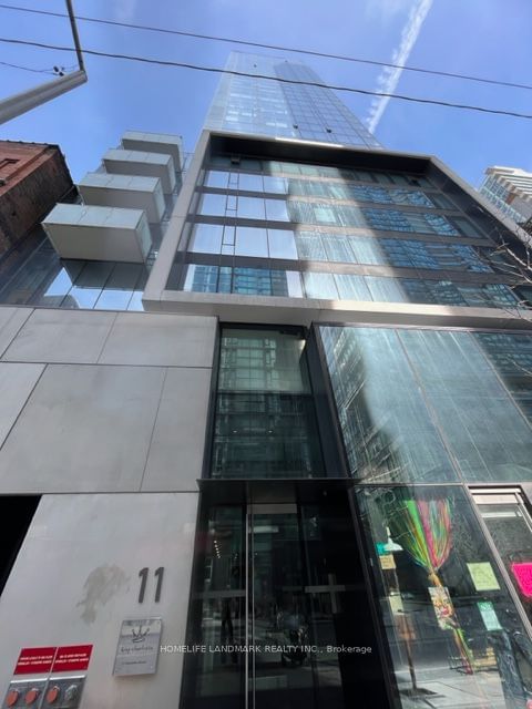 1602 - 11 Charlotte Street