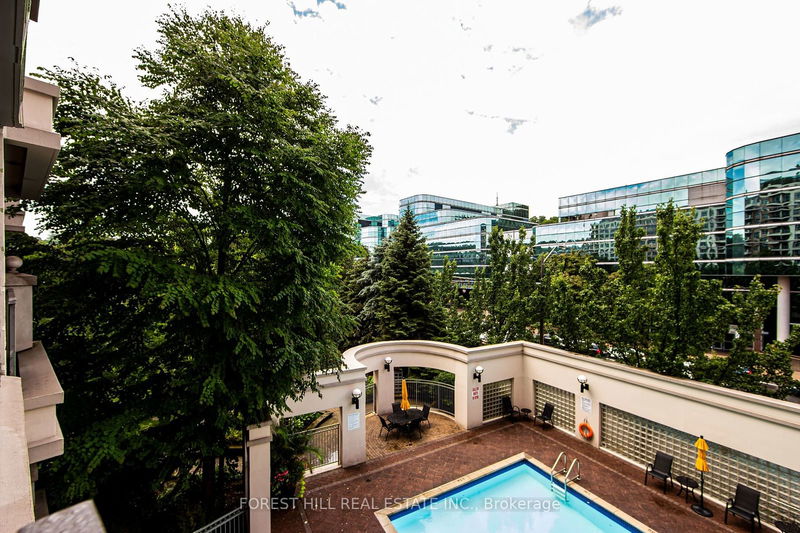  311 - 10 Old York Mills Rd  Toronto, M2P 2G4 | Image 38