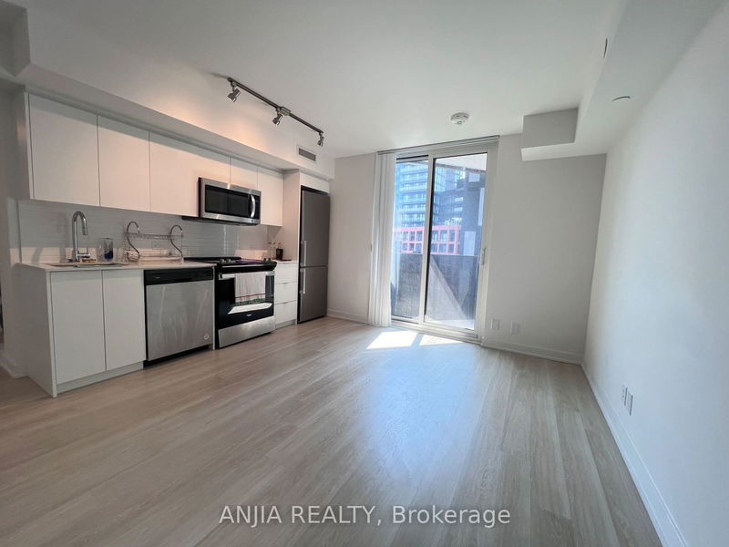 home for lease on 504-30 TRETTI Way