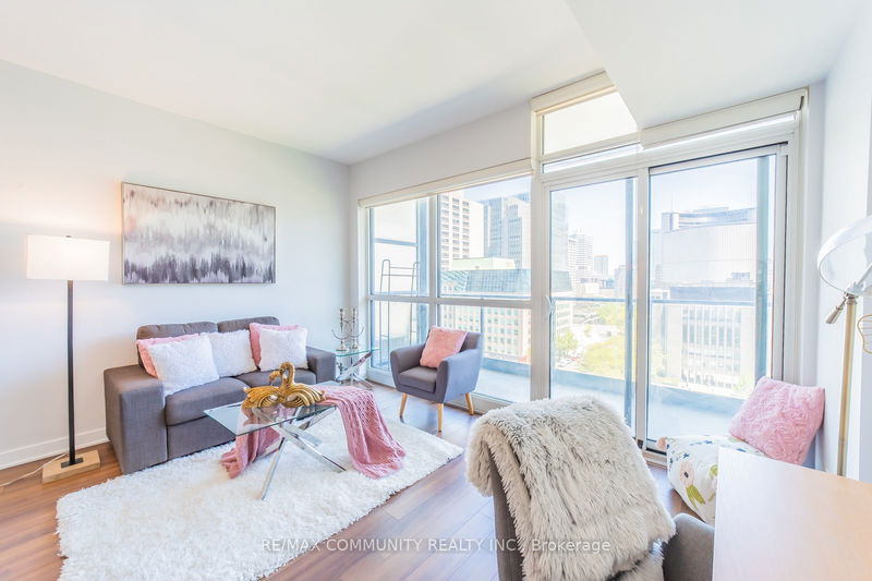  1210 - 210 Simcoe St E Toronto, M5T 2W5 | Image 17