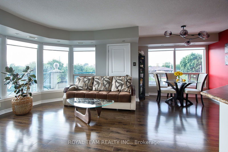 home for sale on 202-920 Sheppard Avenue W