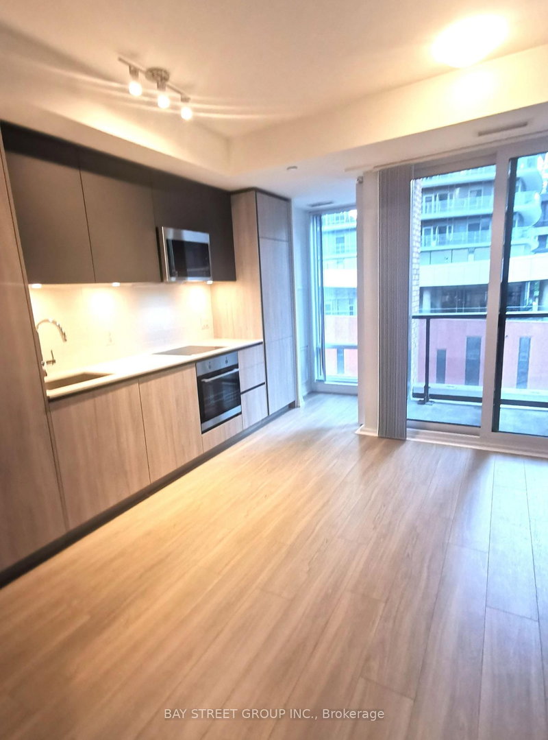 808 - 8 WIDMER St, Toronto, M5V 2E7 | Image 3