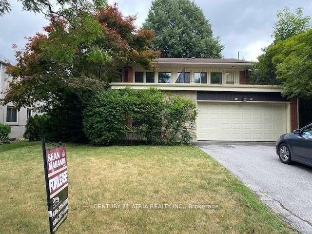 home for lease on 33 Tournament Drive