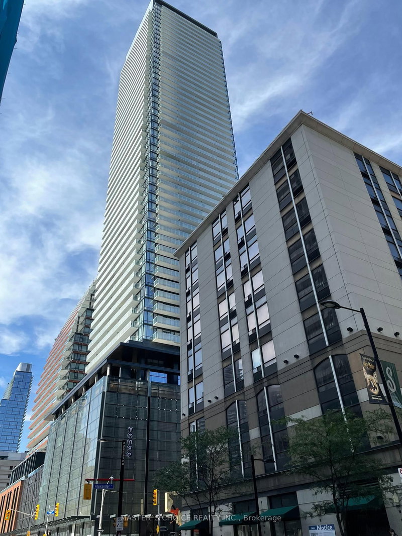 2105 - 501 Yonge St, Toronto, M4Y 0G8 | Image 2