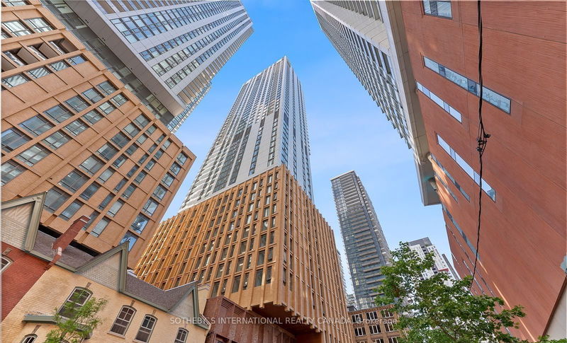 home for lease on 3226-28 Widmer Street