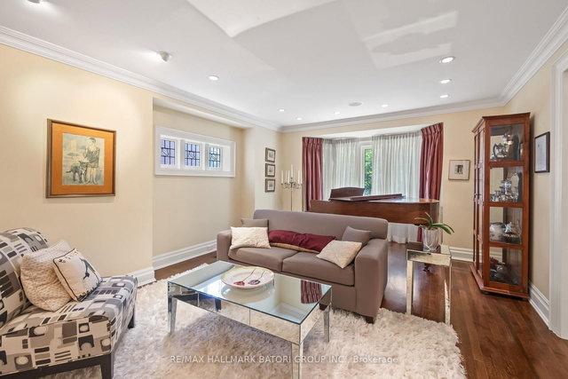 358 Glencairn Avenue