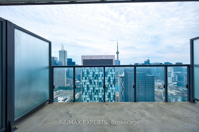  3509 - 488 University Ave  Toronto, M5G 0C1 | Image 17