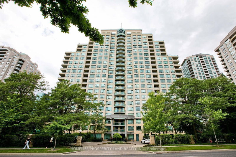 home for lease on 2006-238 Doris Avenue